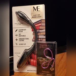 Barnes & Noble Dragonfly Bookmark & Modern Expressions Clip-On Book light NWT!